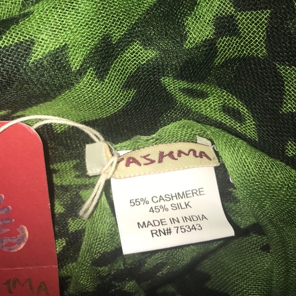 PASHMA ARTE GREEN/BLK CASHMERE/SILK 6’ PASHMINA - Picture 6 of 8